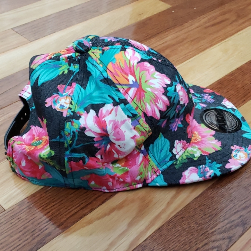 Women's cute spring adjustable cap brand new